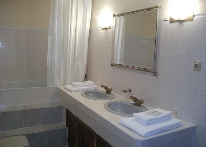 בית חווה Casa Deus